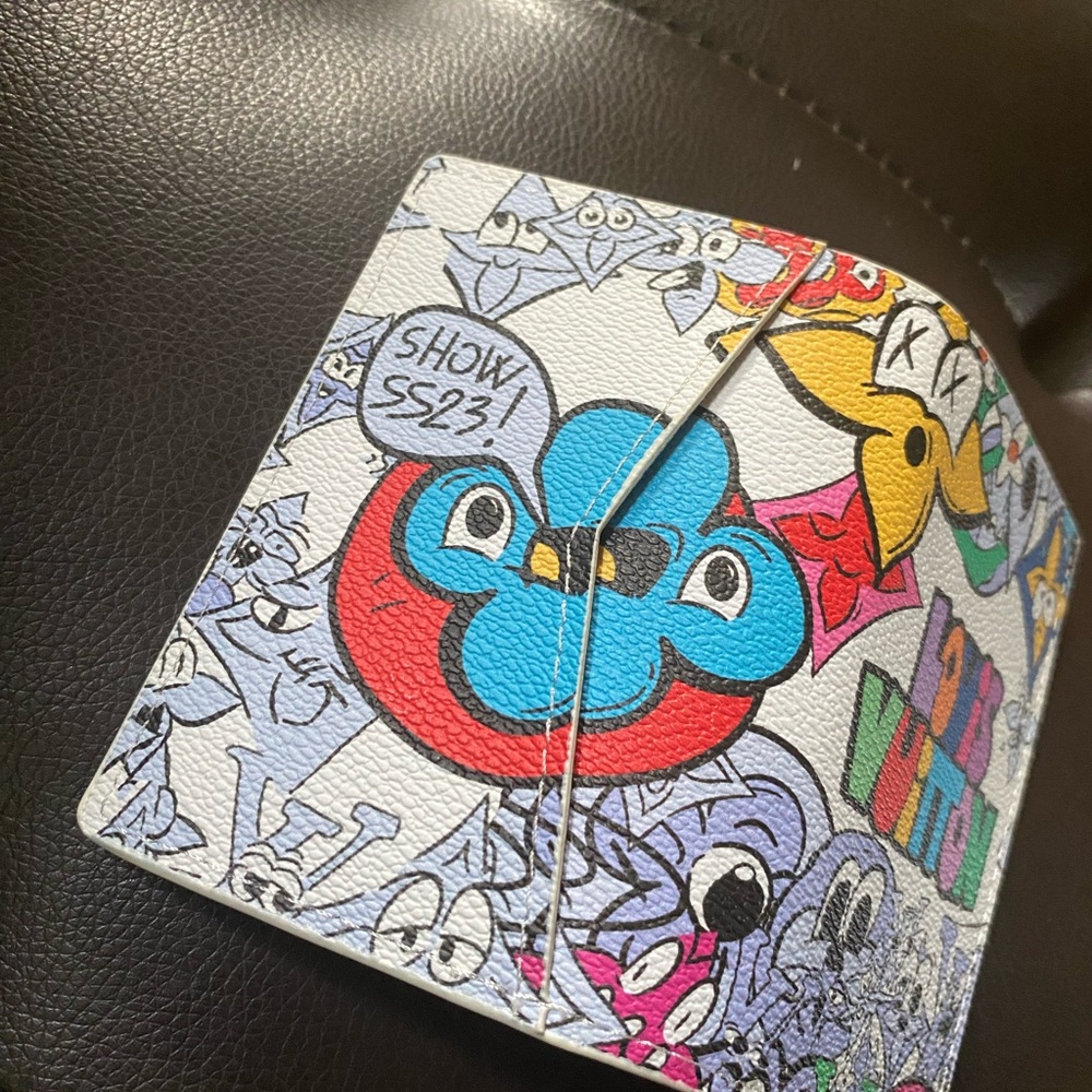 Louis Vuitton Colorful Cartoon Wallet - Picture 3 of 7